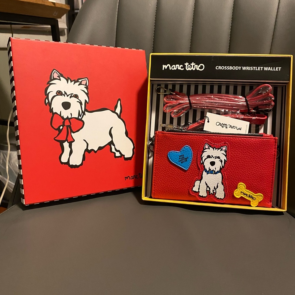 Marc Tetro Westie Crossbody Wristlet Wallet Red NEW in Gift Box